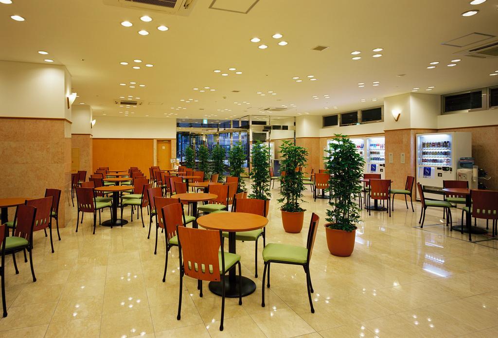 Toyoko Inn Kobe Sannomiya No.2 Exterior foto