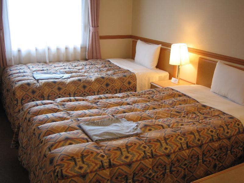 Toyoko Inn Kobe Sannomiya No.2 Exterior foto